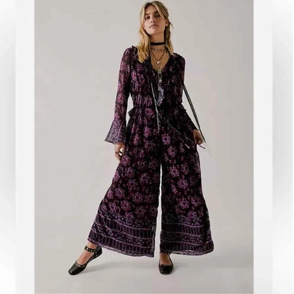 Free People Pants - Free People Anna Sui Cassiel
Printed Jumpsuit nwot